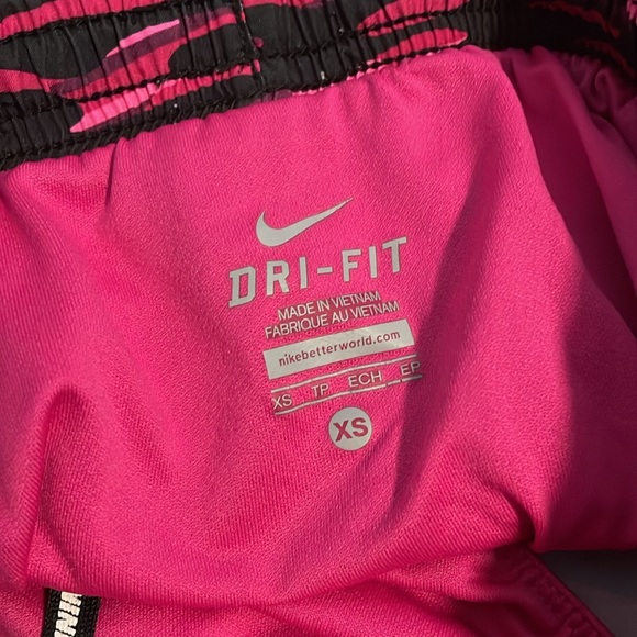 NIKE | Dri-Fit Tempo Pink and Black Zebra Print Running Shorts Sz. XS - Picture 6 of 6